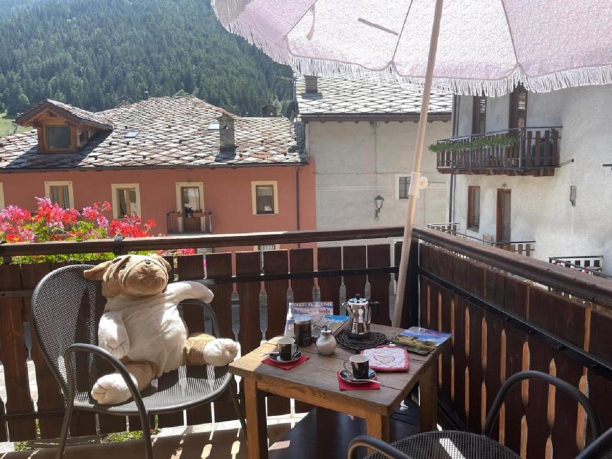 Maison Julie-Lungo La Via Francigena Etroubles Ngoại thất bức ảnh