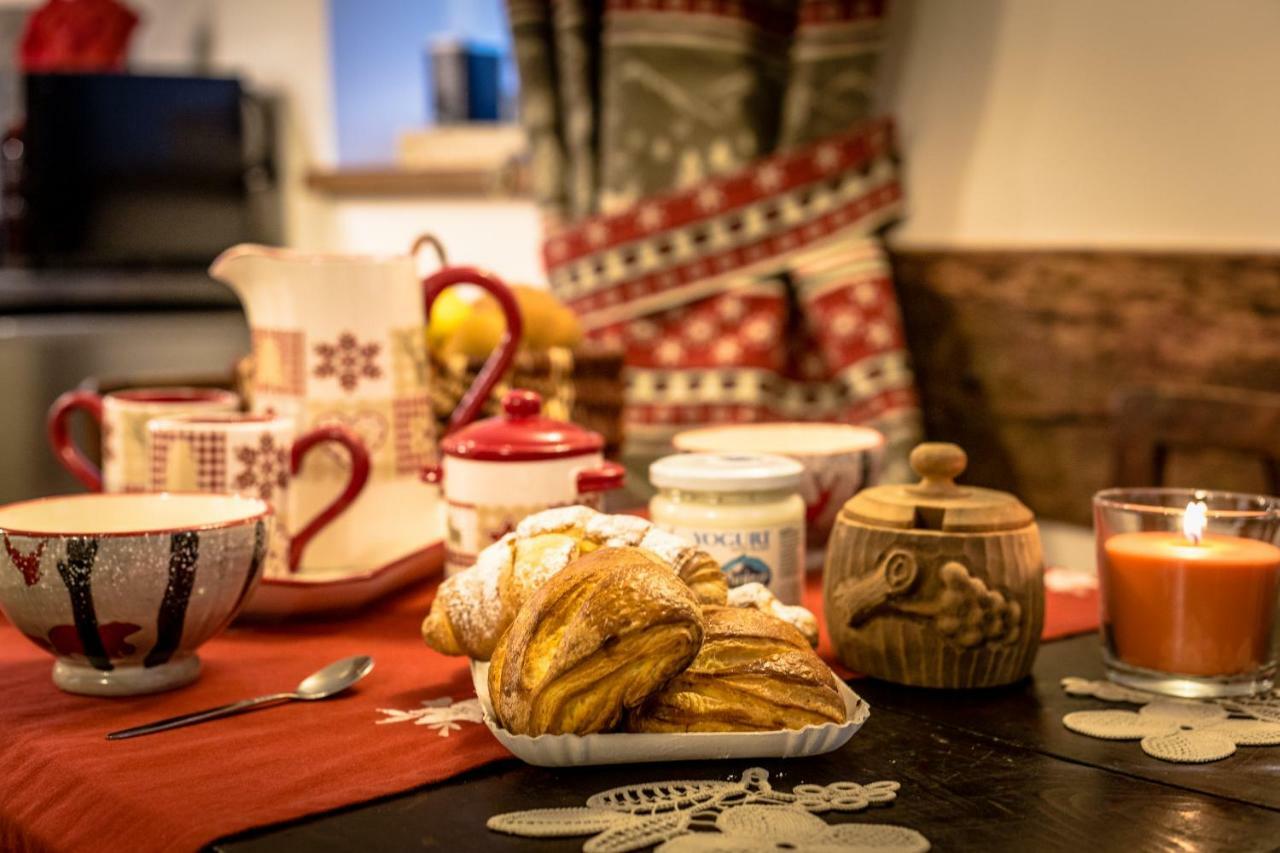 Maison Julie-Lungo La Via Francigena Etroubles Ngoại thất bức ảnh